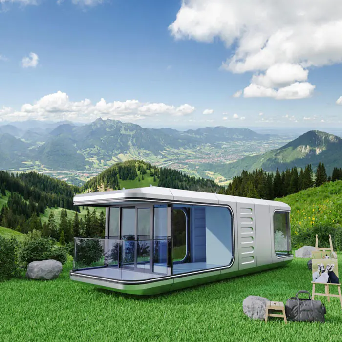Capsula House