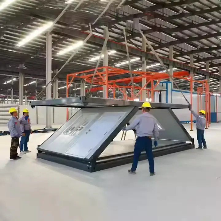 20ft continens continens House